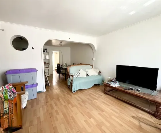 Casa En Venta De 3 Dorm. En Independencia
