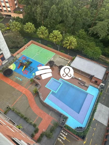 Apartamento En Venta En El Poblado, Sector Balsos, Medellín - Antioquia A 400 Metros Del Centro Comercial Santafé