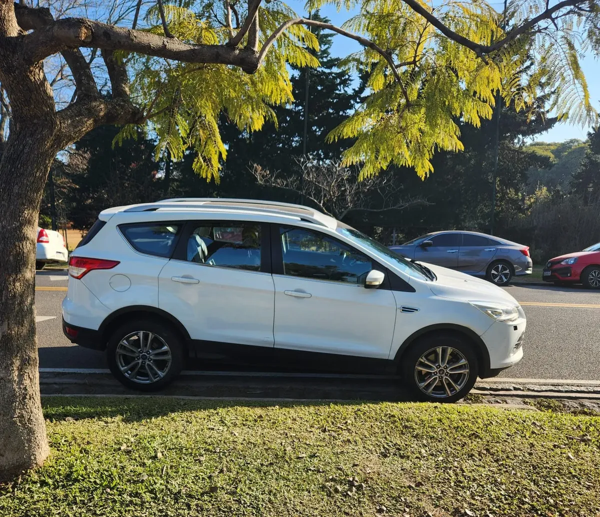 Ford Kuga 2.0 Titanium AT AWD565576036831744001