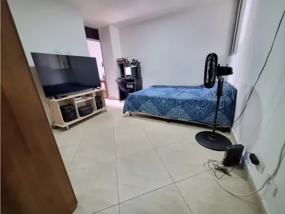 Apartaestudio Con Parqueadero Privado Y Util En Venta En Caldas