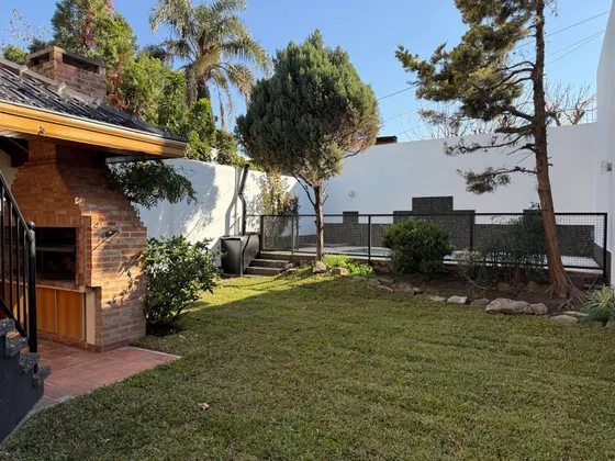 Venta, Chalet,  Quint Galli, 5 Amb., Pileta, Parrilla