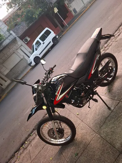 Gilera Sahel 150cc Enduro