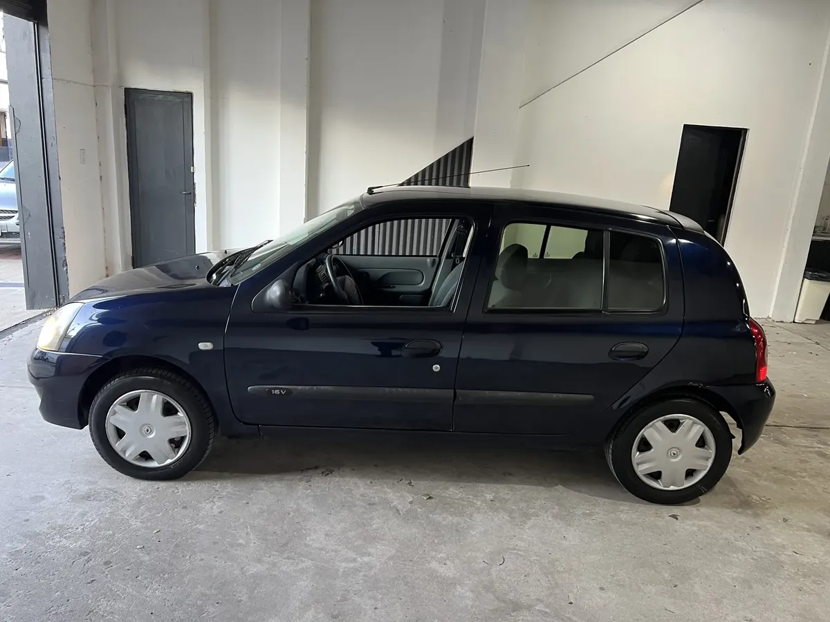 Renault Clio 1.2 Pack Plus5655665836989030411