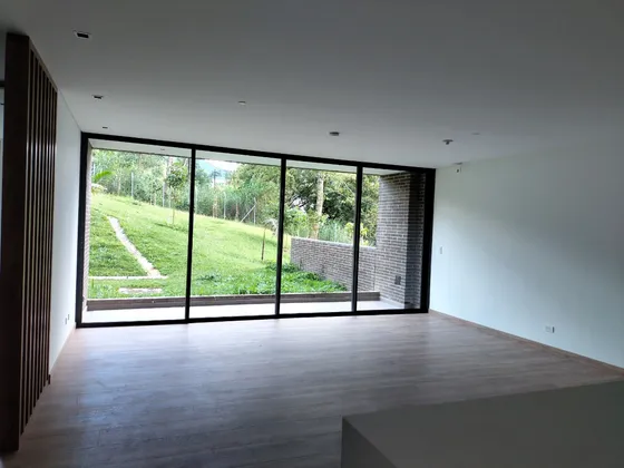 Apartamento En Venta En Altos Del Poblado, Poblado