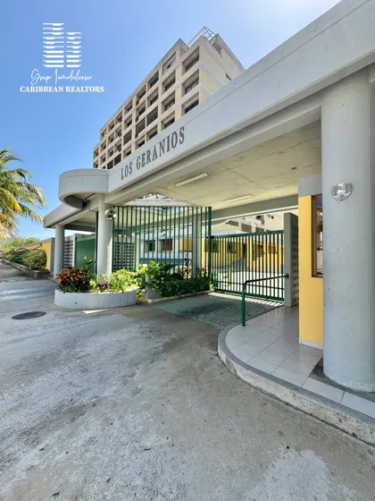 Pent House En Venta, Ubicado En Conjunto Residencial Los Geranios