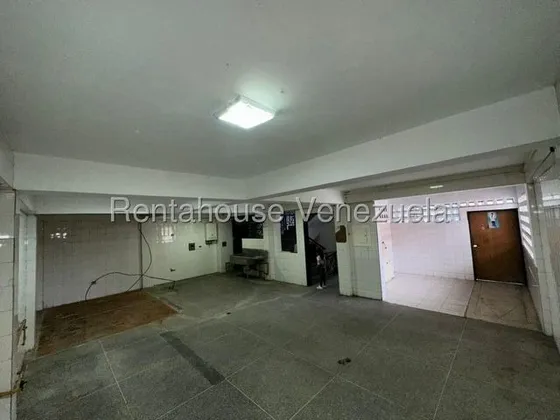 Se Alquila Local Comercial (edificio) San Martin