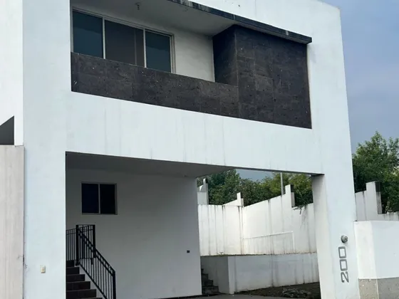 Casa En Venta En Cumbres 8vo Sector, Monterrey
