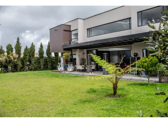  Venta De Casa En El Alto De Las Palmas, Envigado