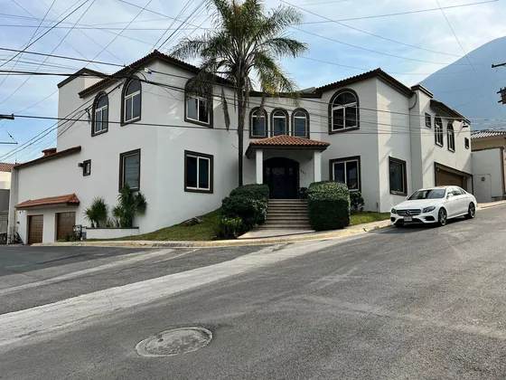 Casa En Venta Cumbres 4to Sector Monterrey