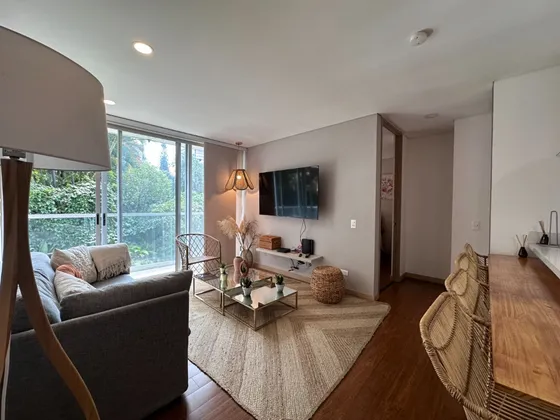 Apartamento En Arriendo, El Poblado, Medellín 