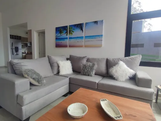 Casa En Venta Con Piscina En Costa Esmeralda, Partido De La Costa. Barrio Privado Con Salida A La Playa!