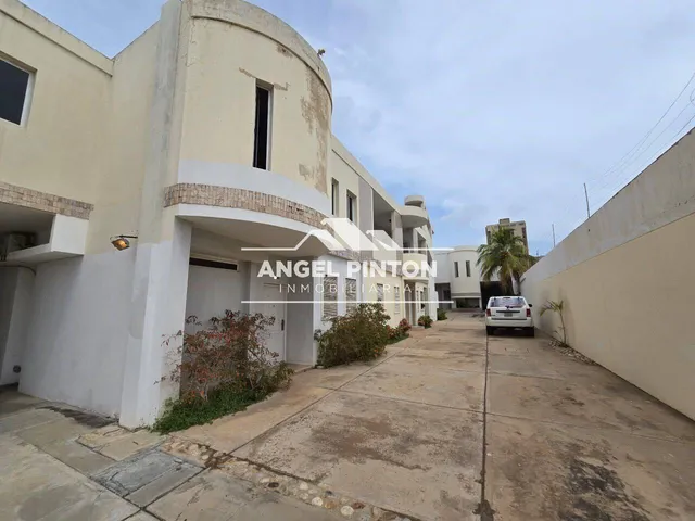 Casa En Alquiler Sector Delicias Maracaibo Api 6420