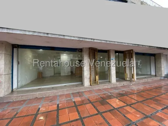 Maikelly Zabala Alquila Local Comercial En Centro De Barquisimeto, A Pie De Calle. Mls 25-21688 Mz