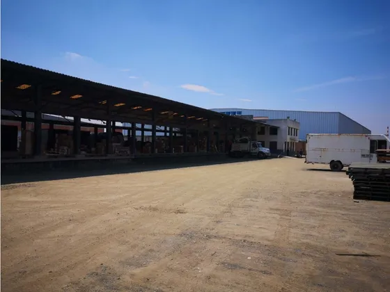 Muelle De Carga Crossdocking En Arriendo, Zona Industrial, Yumbo