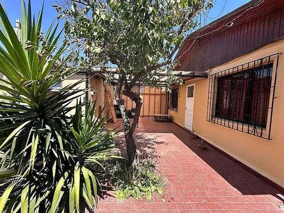 Oportunidad! Terreno Con 4 Casas En San Miguel