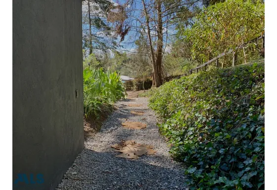 Tu Refugio Ideal En La Naturaleza Está Aquí(mls#249607)