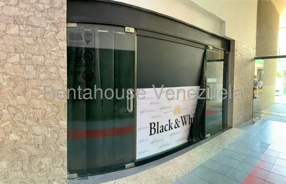 Maritza Lucena Vende Fondo De Comercio Al Este De Barquisimeto, Ideal Para Frigorífico, Bodegón, Carnicería, Mobiliario, Planta Eléctrica, Cámaras De Seguridad, Equipos Audiovisuales, Vigilancia 24/7.