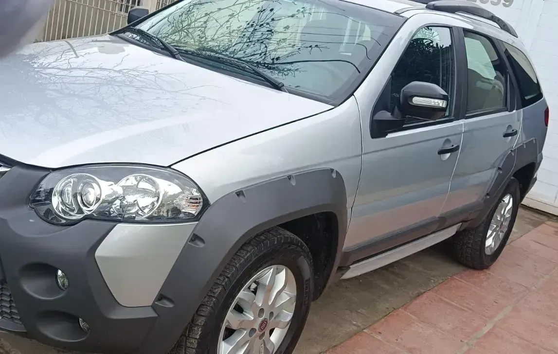 Fiat Palio 1.6 Adventure Pack Seguridad + Alarma