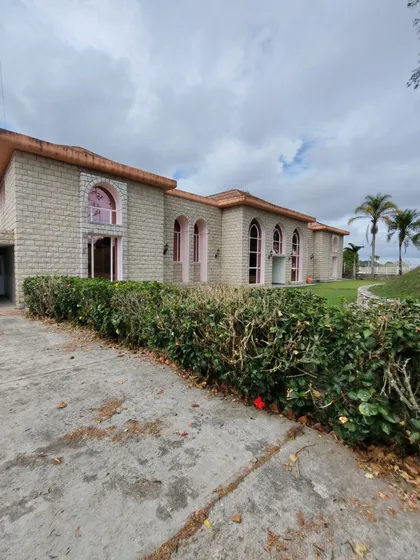 Súper Lujosa Casa En San Diego De Los Altos 