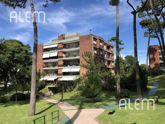 Amplísimo Depto En Complejo Green Leaves - Parada 17 Mansa