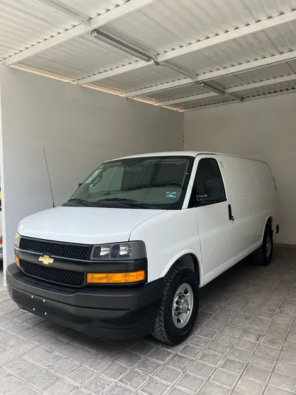 Chevrolet Express Cargo Van Ls At 6 Cil