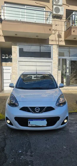 Nissan March 1.6 Advance Media Tech 107cv