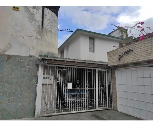 Se Vende Casa 194m2 4h/3b/2pe El Marques