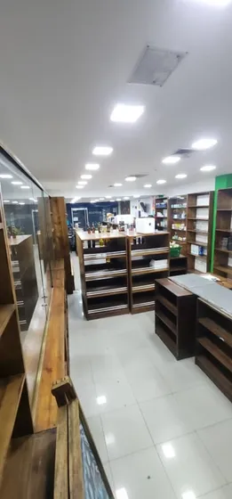 Alquilo Local Comercial En La Florida A Pie De Calle 