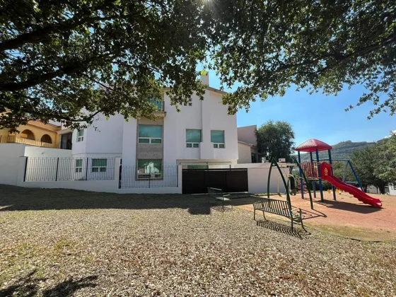 Casa En Venta En Bosquencinos