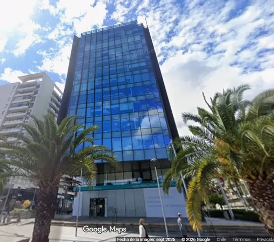 Oficina La Reina, Av. Ossa 235, Estacionamientos Y Bodega