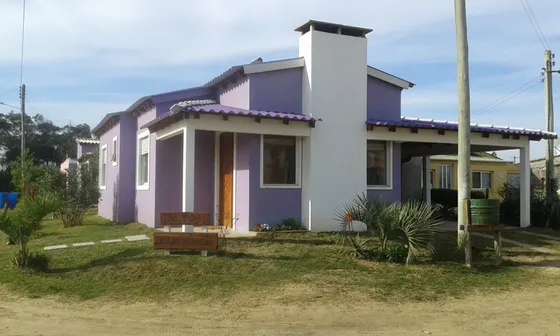 Complejo De 4 Casas A 200 Mts Del Mar. Barra Do Chui, Alvorada. Brasil.