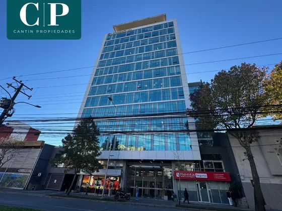 Moderna Y Amplia Oficina En Céntrico Edificio De Concepción