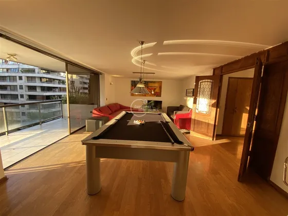 Departamento En Arriendo De 5 Dorm. En Vitacura