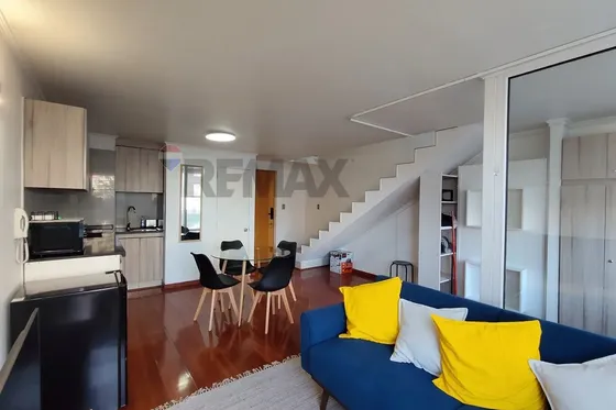 Dpto Tipo Loft En Metro Santa Ana