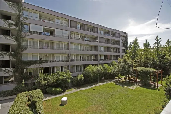 Departamento Duplex En Venta De 2 Dorm. Barrio Italia