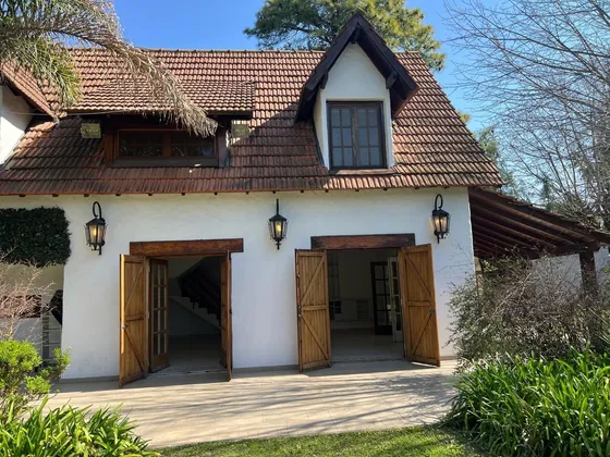 Casa  En Venta En Mapuche Country Club, Pilar, G.b.a. Zona Norte