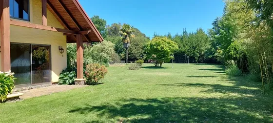 Casa En Venta De 7 Dorm. En Los Angeles