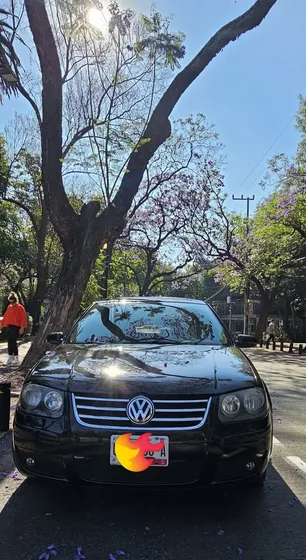 Volkswagen Jetta 2.0 At