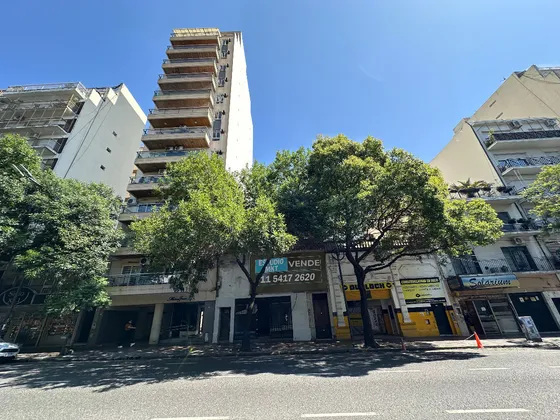 Av. San Juan 3300 - Boedo Terreno Lote 505 Mt Sobre Avenida Zona Comercial - Permite 14 Pisos 