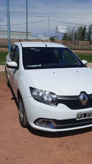 Renault Logan 1.6 Privilege 105cv