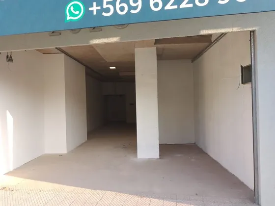 Local Comercial De 57 M2 En Balmaceda (115598)
