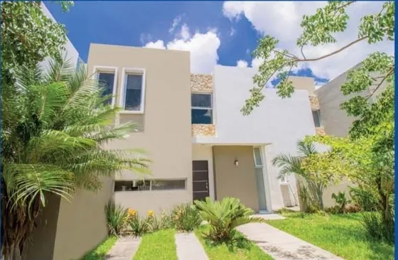 Casa En Residencial Con Parques En Dzitya, En Merida, Yucatan.