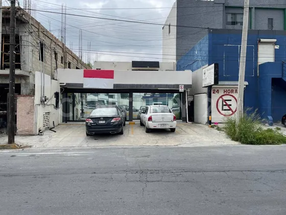 Local En Venta,en Paseo De Los Leones, Monterrey,n.l.