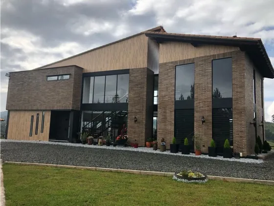 Casa Para La Venta En San Vicente De Ferrer