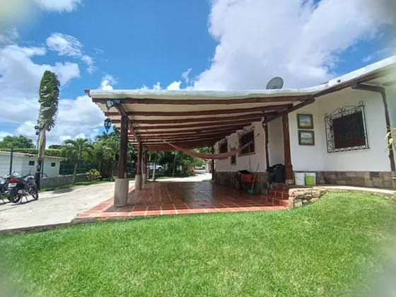 Se Vende Casa Vacacional En Safari Carabobo Socc