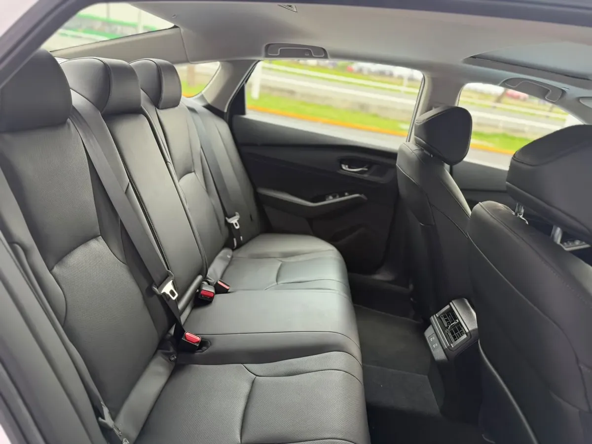 Honda Accord 2025 Touring Hev
