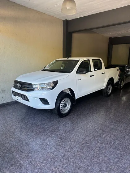 Toyota Hilux Pick-up 2.4 Cd Dx 150cv 4x4