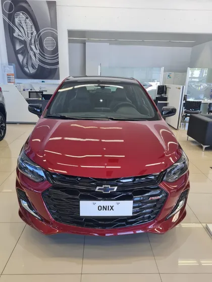 Chevrolet Onix Rs