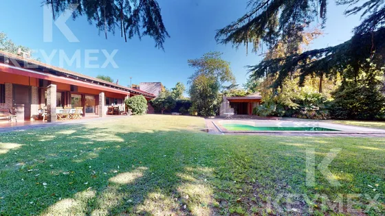 Casa En Venta/ Alquiler De 4 Dormitorios En Gonnet