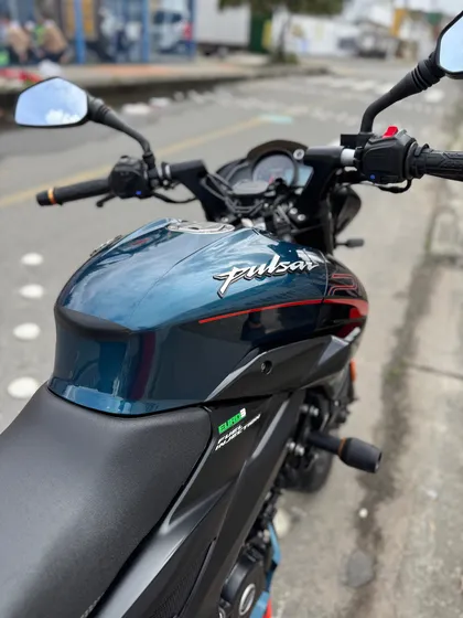 Pulsar Ns 200 Fi 2024